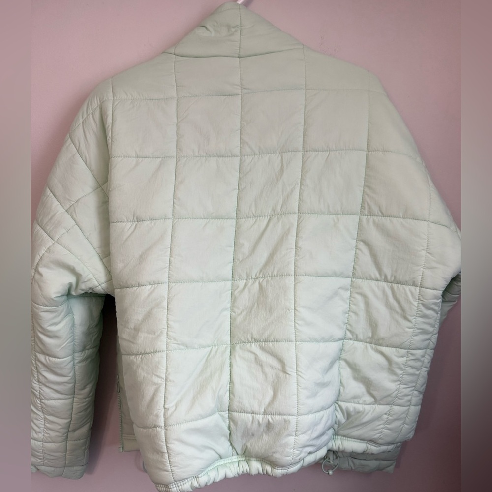 Rip Curl Women's Quilted Anotea pack able lightweight Mint Green Puffer Jacket - Picture 5 of 5
